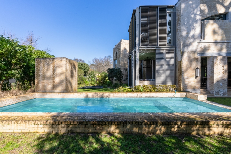 To Let 4 Bedroom Property for Rent in Bishopscourt Western Cape